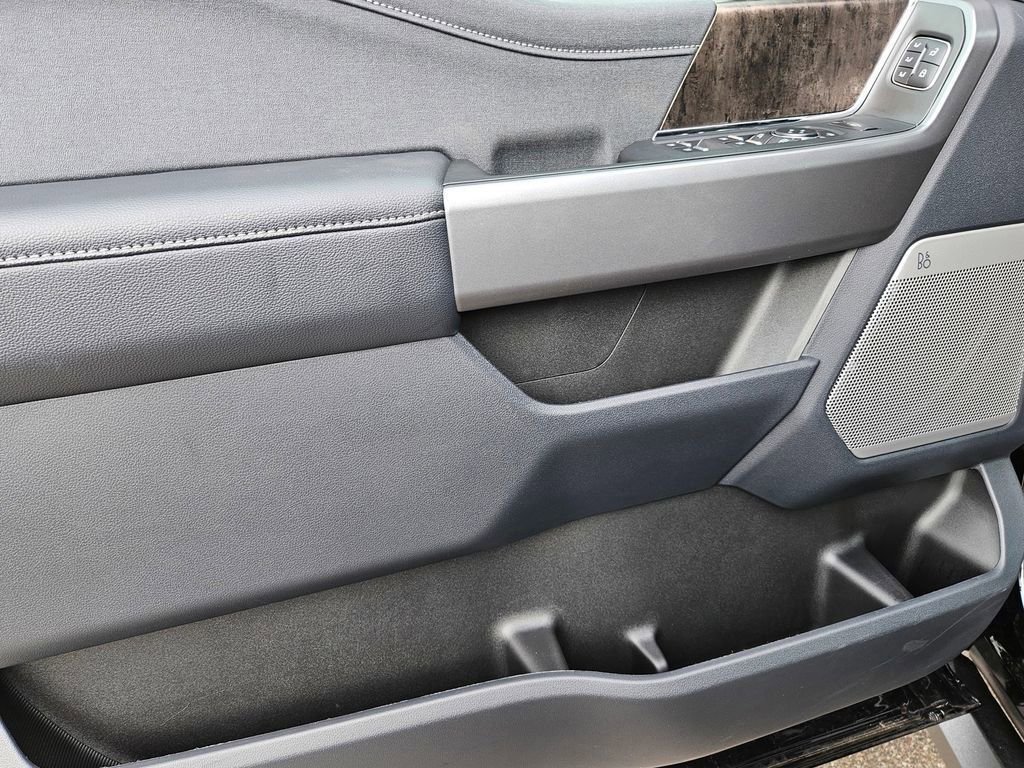 New 2026 Ford F250 Lariat w/ Black Appearance Package image 14