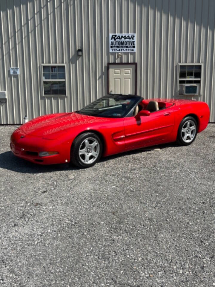 Used 1999 Chevrolet Corvette Convertible image 2