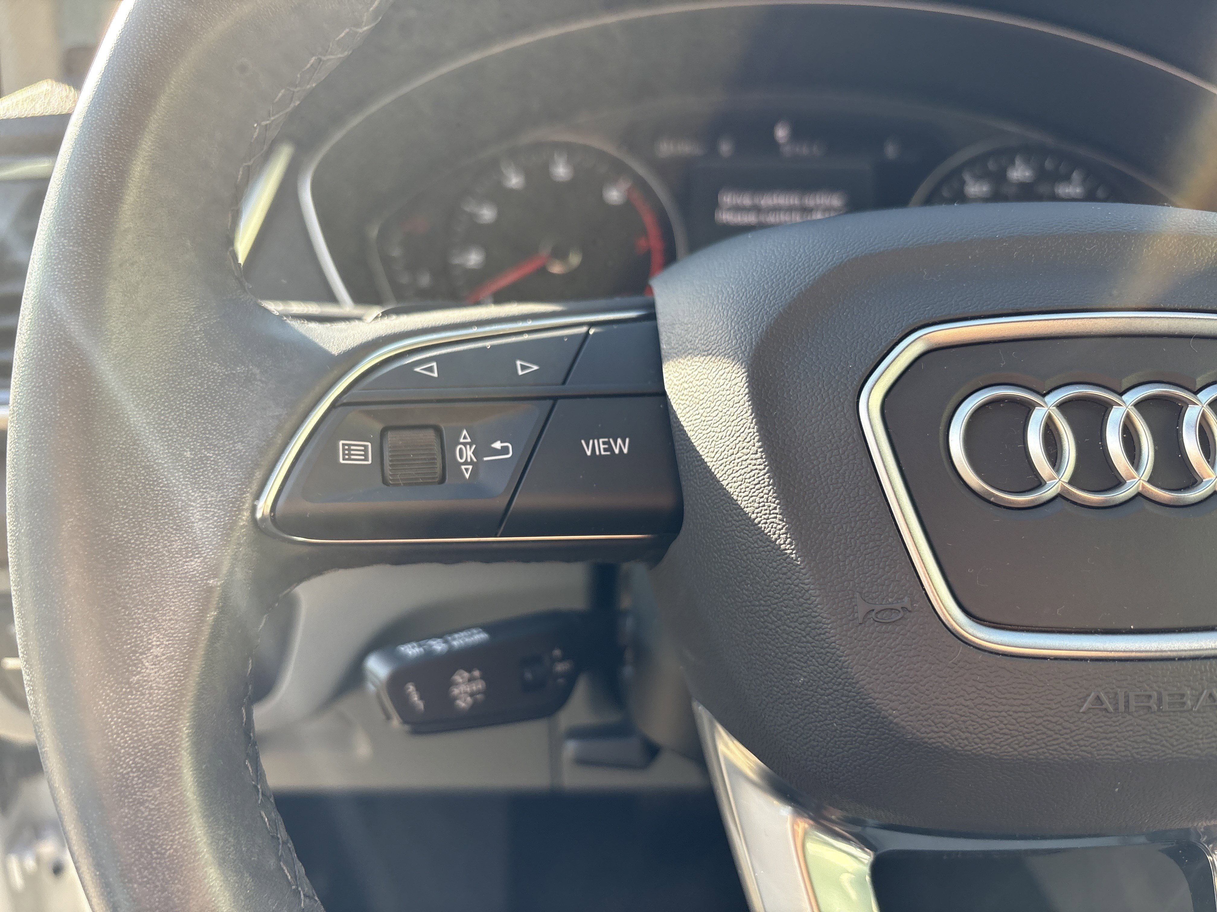 Used 2024 Audi Q5 2.0T Premium w/ Convenience Package image 19