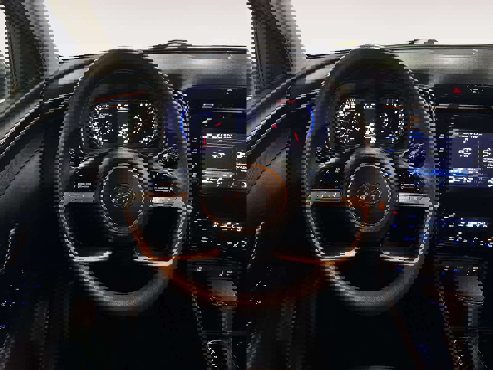 Used 2024 Hyundai Tucson SEL image 16