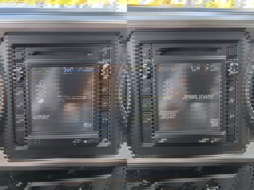 Used 2019 Toyota Tacoma SR5 image 19