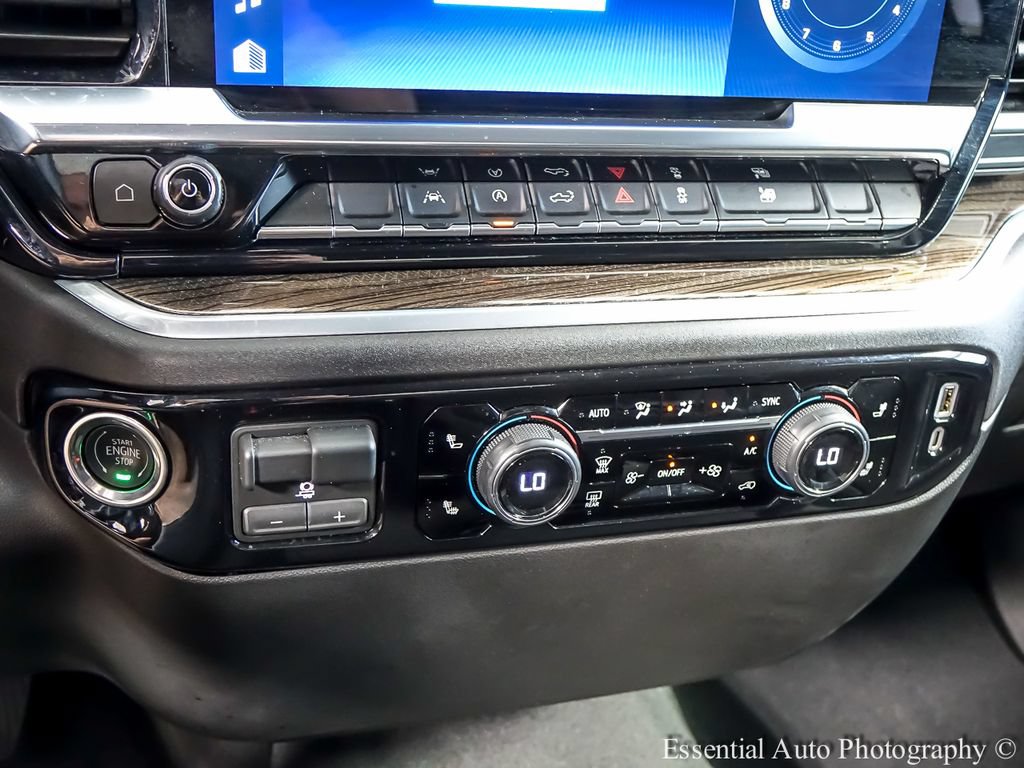 Used 2026 Chevrolet Silverado 1500 RST AWD/4WD image 18