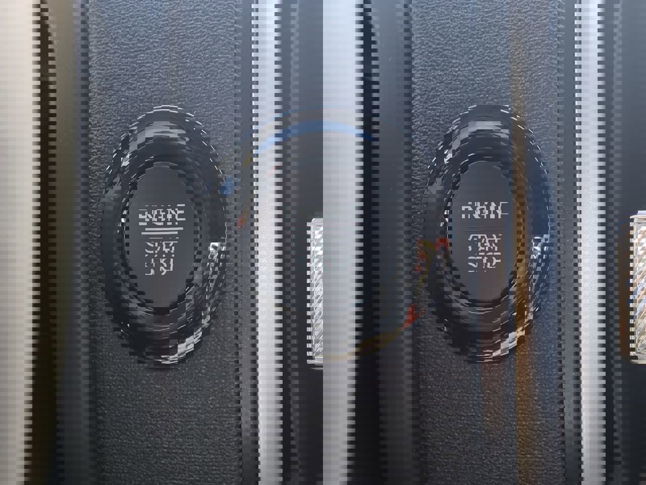 New 2026 Ford Expedition Active image 28