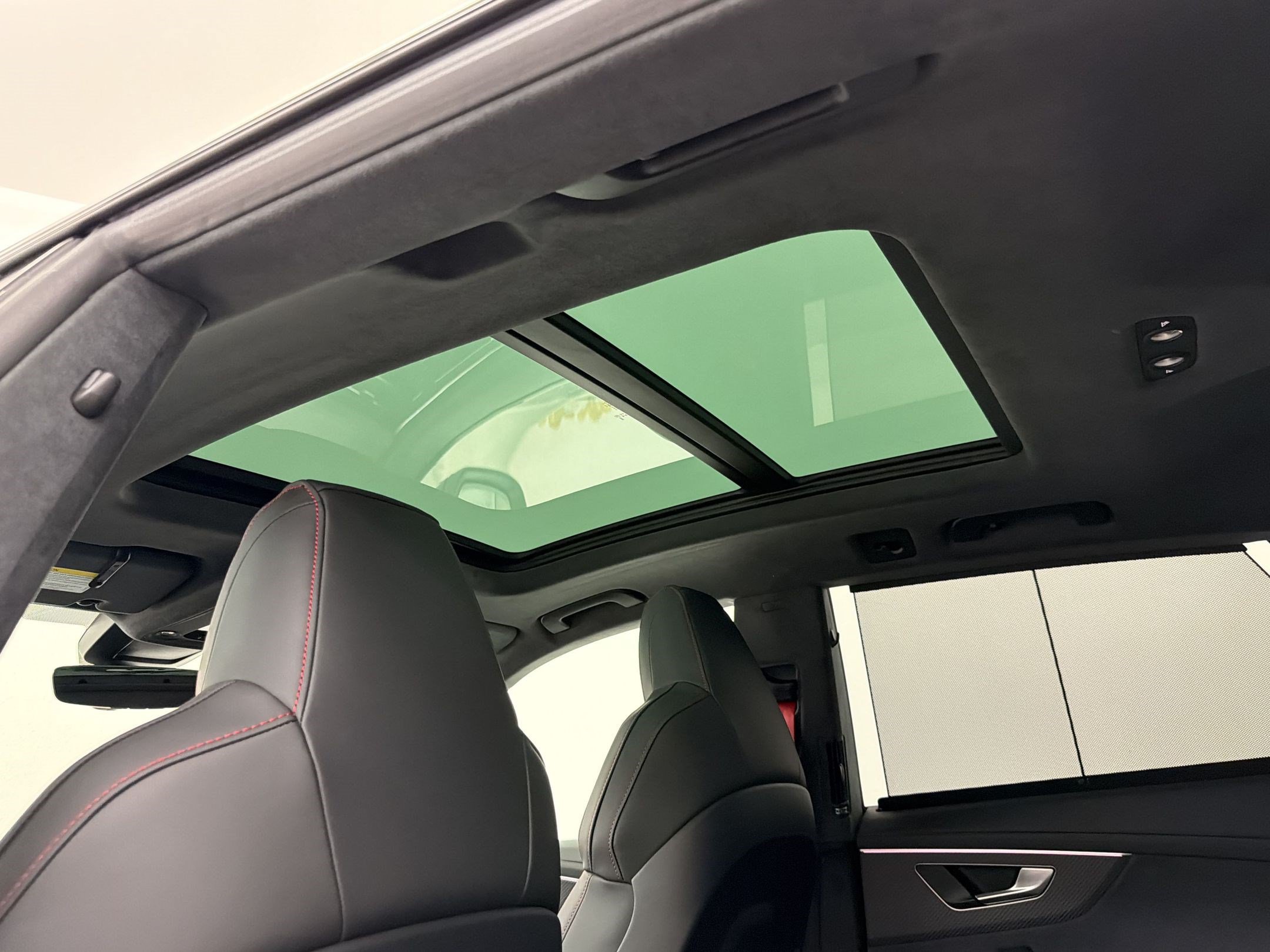 New 2026 Audi SQ8 Prestige AWD/4WD image 23