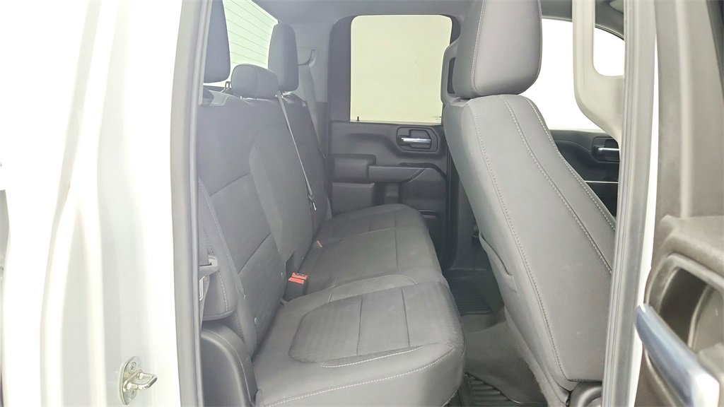 Used 2022 Chevrolet Silverado 2500 LT w/ Convenience Package image 33