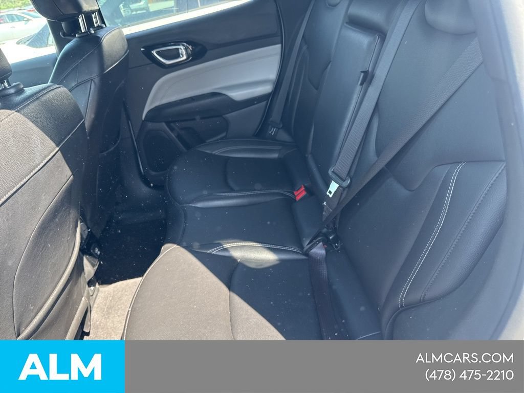 Used 2025 Jeep Compass Limited AWD/4WD image 24