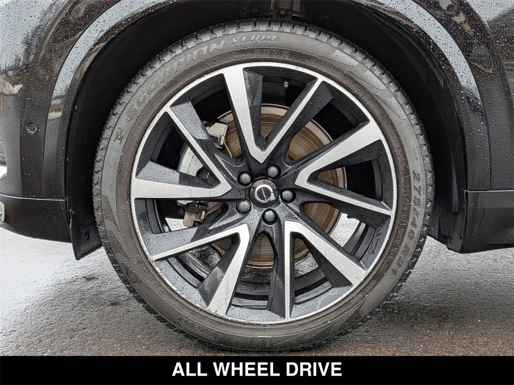 Used 2024 Volvo XC90 B6 Ultimate w/ Lounge Package image 19