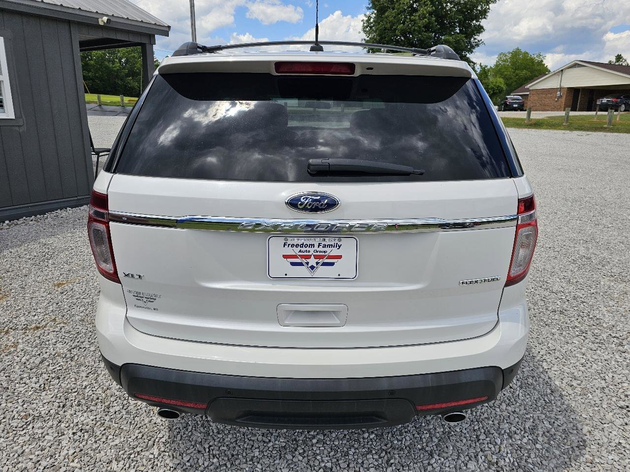 Used 2014 Ford Explorer XLT FWD image 9