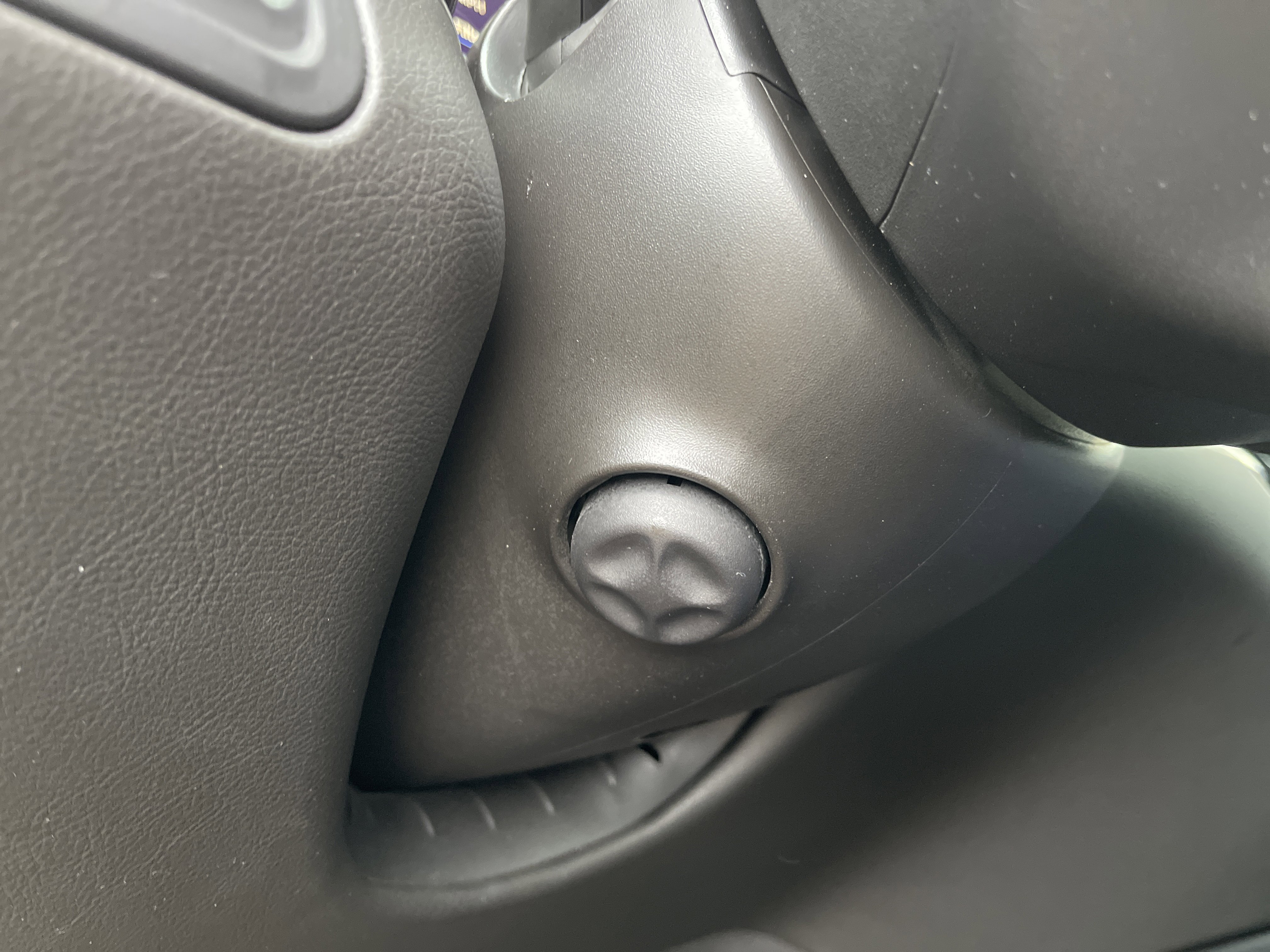 Used 2023 Cadillac XT6 Sport w/ Technology Package image 26