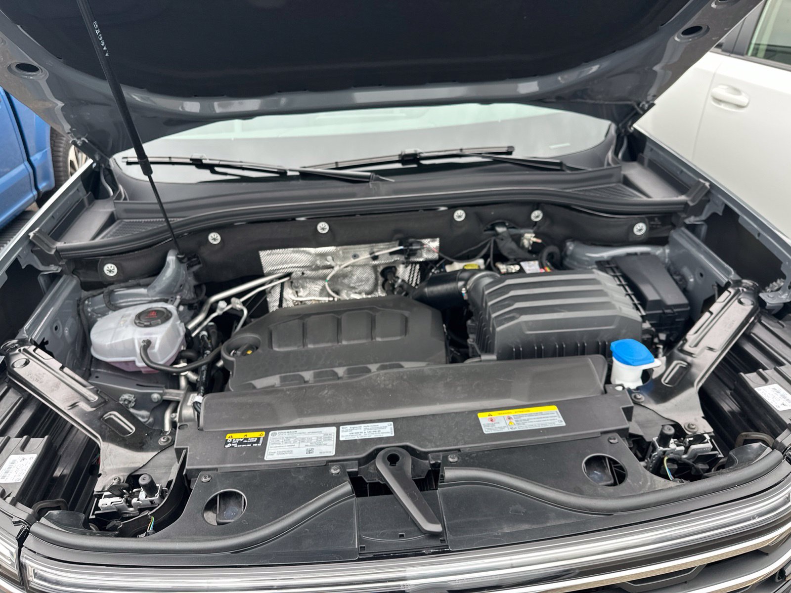 Certified 2026 Volkswagen Atlas Peak Edition AWD/4WD image 54
