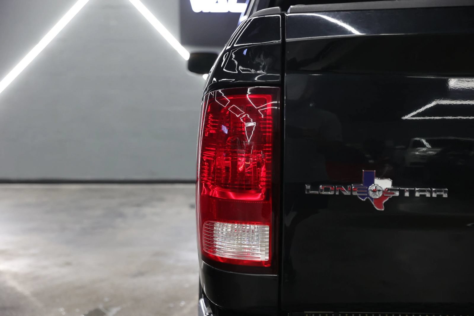 Used 2016 RAM 1500 Lone Star RWD image 22