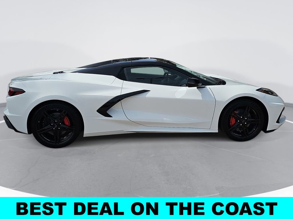 New 2026 Chevrolet Corvette Stingray Convertible w/ Battery Protection Package image 2