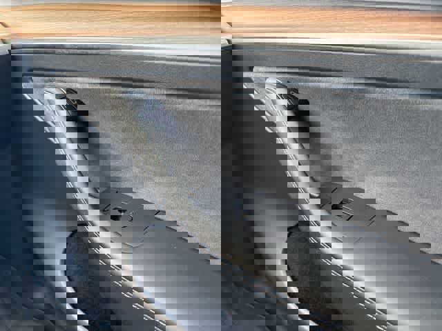 Used 2022 Tesla Model Y Performance image 23