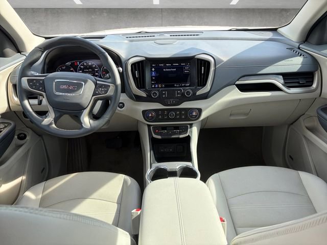 Used 2024 GMC Terrain Denali w/ Denali Premium Package AWD/4WD image 20