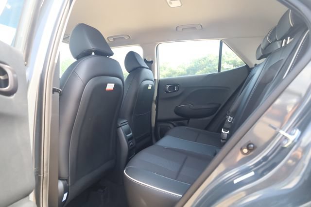 New 2026 Hyundai Venue SEL FWD image 23
