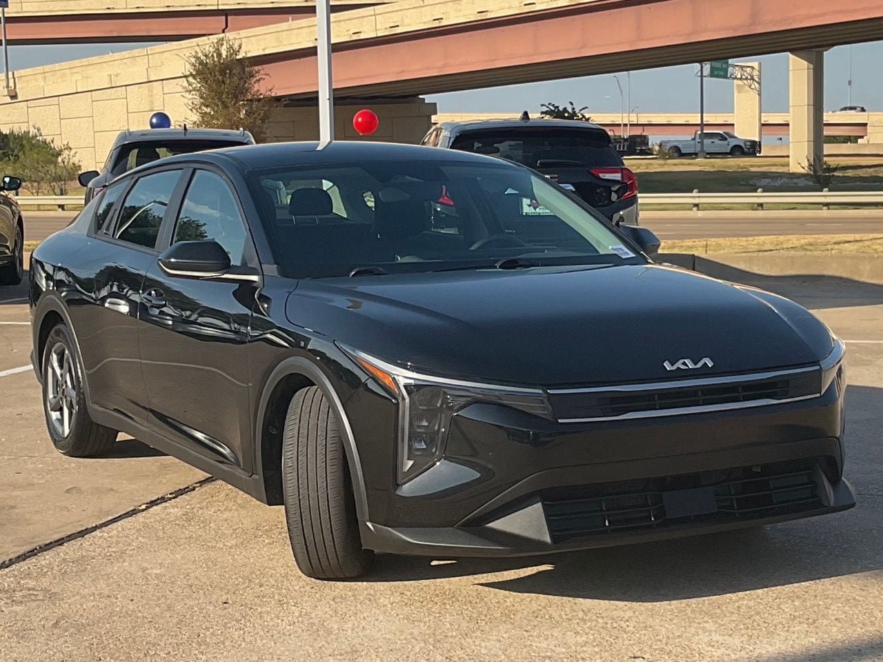 Used 2025 Kia K4 FWD image 4