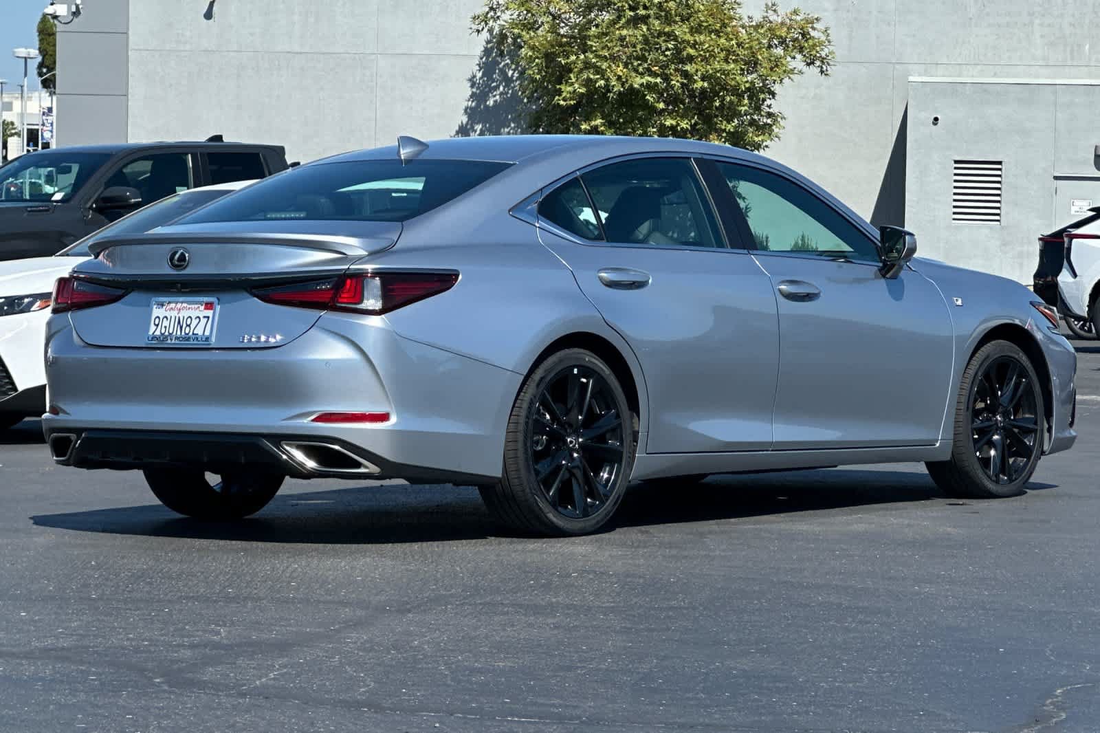Certified 2023 Lexus ES 350 F Sport w/ Accessory Package (Z1) FWD image 2