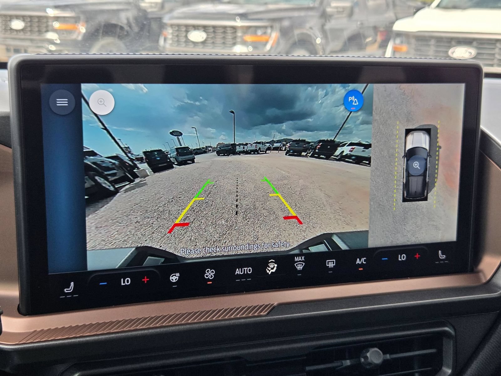 New 2026 Ford Bronco Sport Outer Banks w/ Outer Banks Tech Package+ AWD/4WD image 20