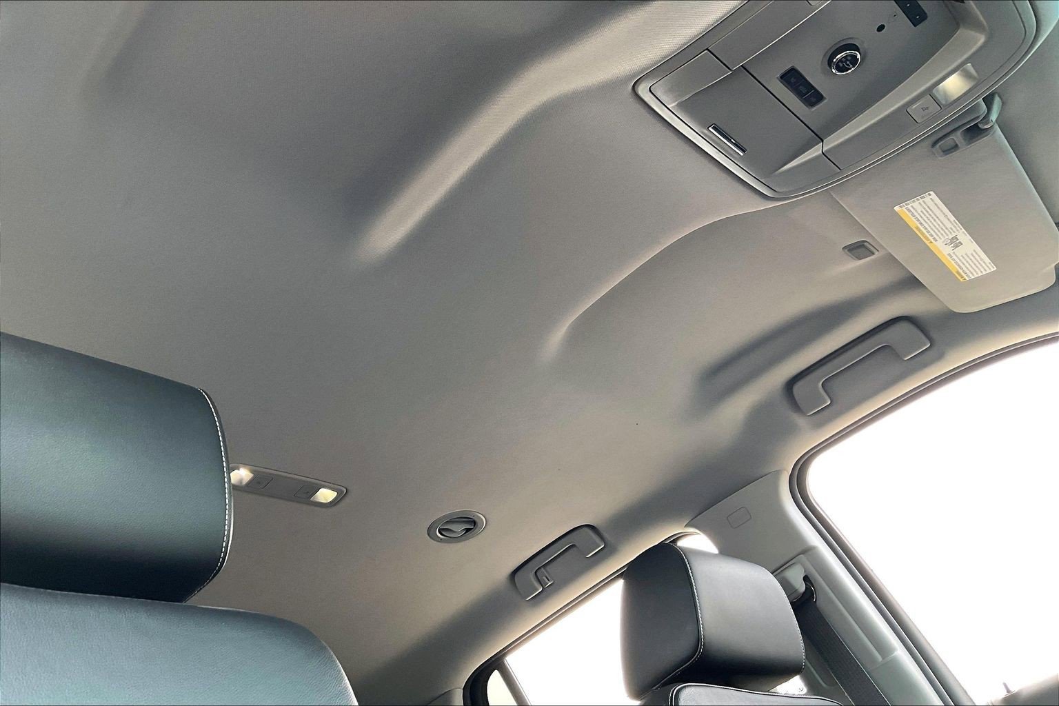 Used 2015 Chevrolet Tahoe LT image 11