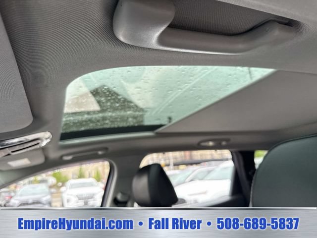 Used 2022 Hyundai Santa Fe SEL w/ Convenience + Premium Package AWD/4WD image 23