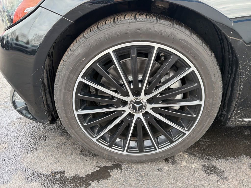 Used 2021 Mercedes-Benz C 300 Sedan image 10