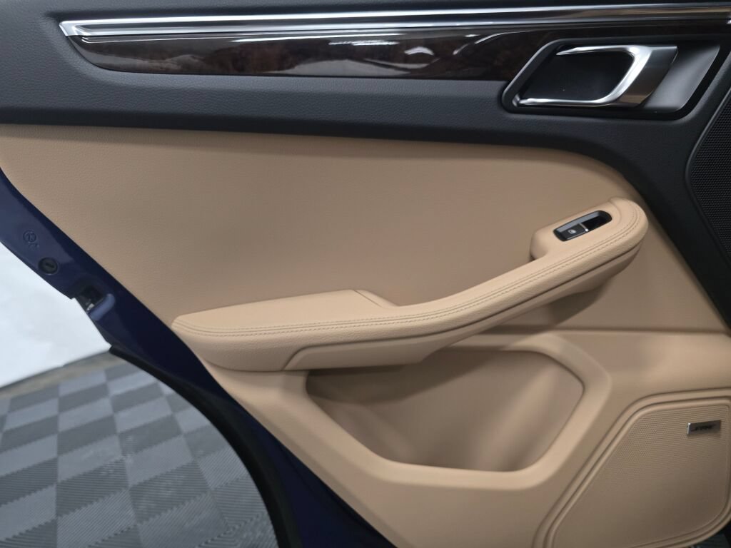 New 2026 Porsche Macan S AWD/4WD image 21