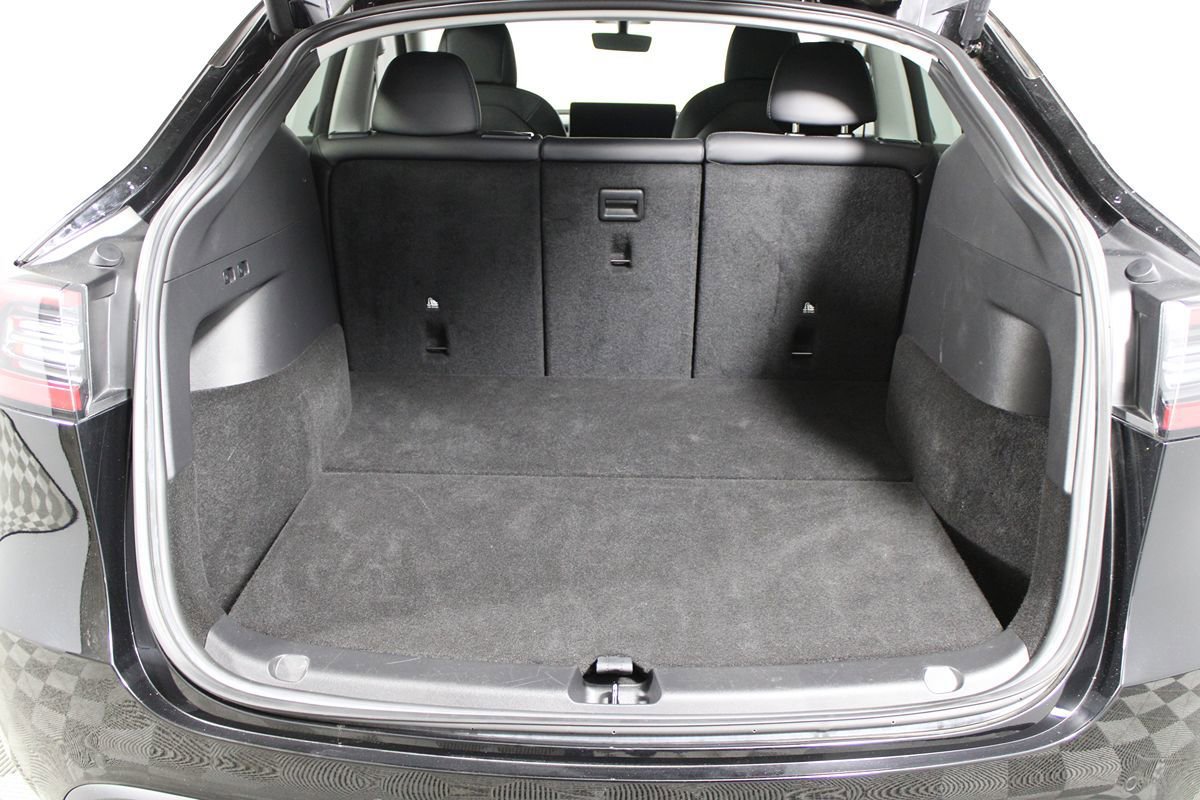 Used 2021 Tesla Model Y Performance AWD/4WD image 23