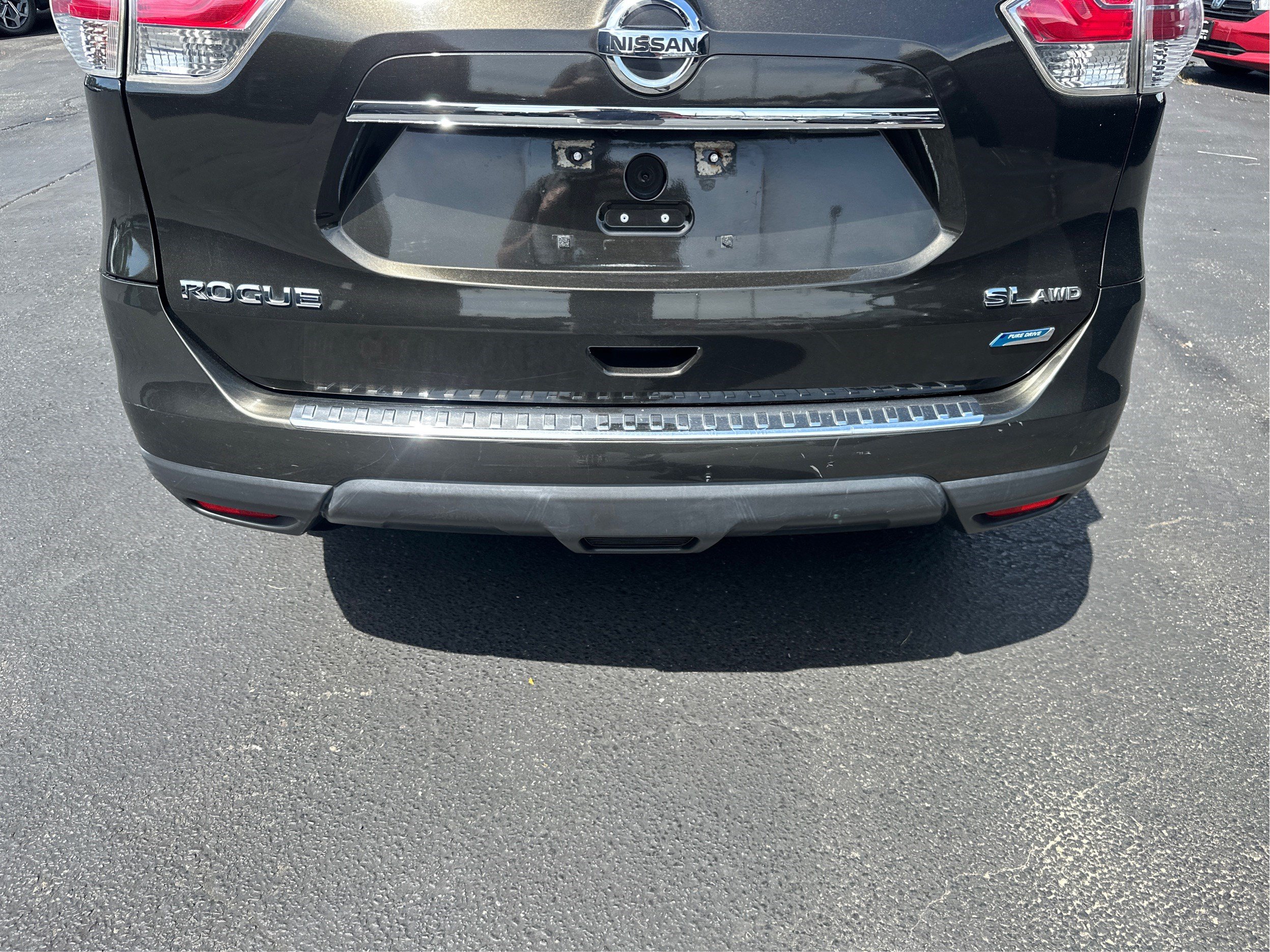 Used 2014 Nissan Rogue SL AWD/4WD image 24