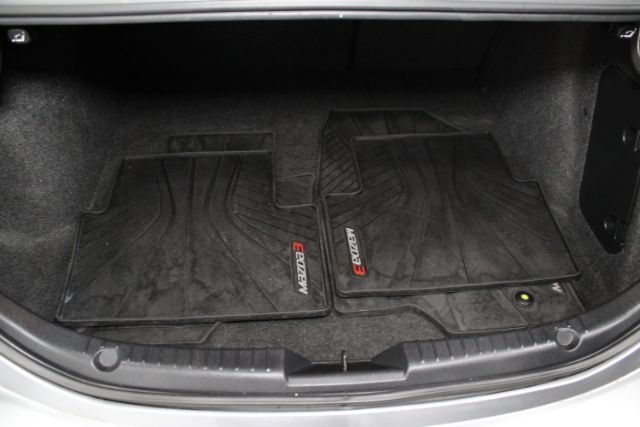 Used 2014 MAZDA MAZDA3 i Sport FWD image 20