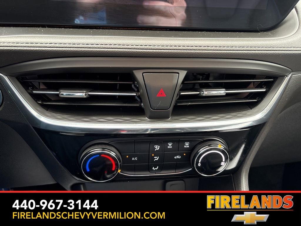 Used 2025 Buick Encore GX Sport Touring FWD image 21