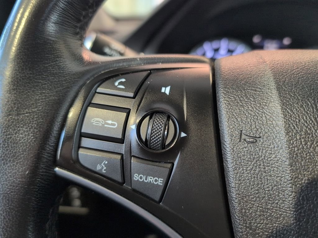 Used 2016 Acura MDX SH-AWD image 16