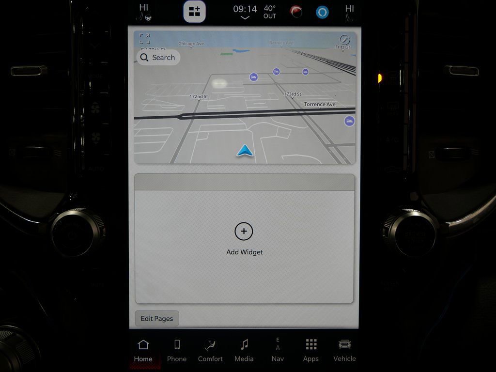 Used 2024 RAM 1500 Laramie image 16