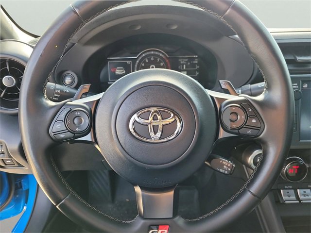 Used 2022 Toyota GR86 Premium image 13