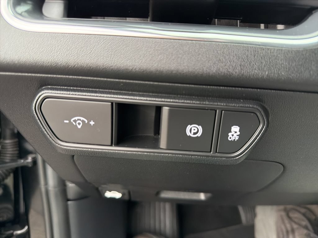 Used 2025 Kia K4 GT-Line w/ GT-Line Sunroof Package FWD image 21