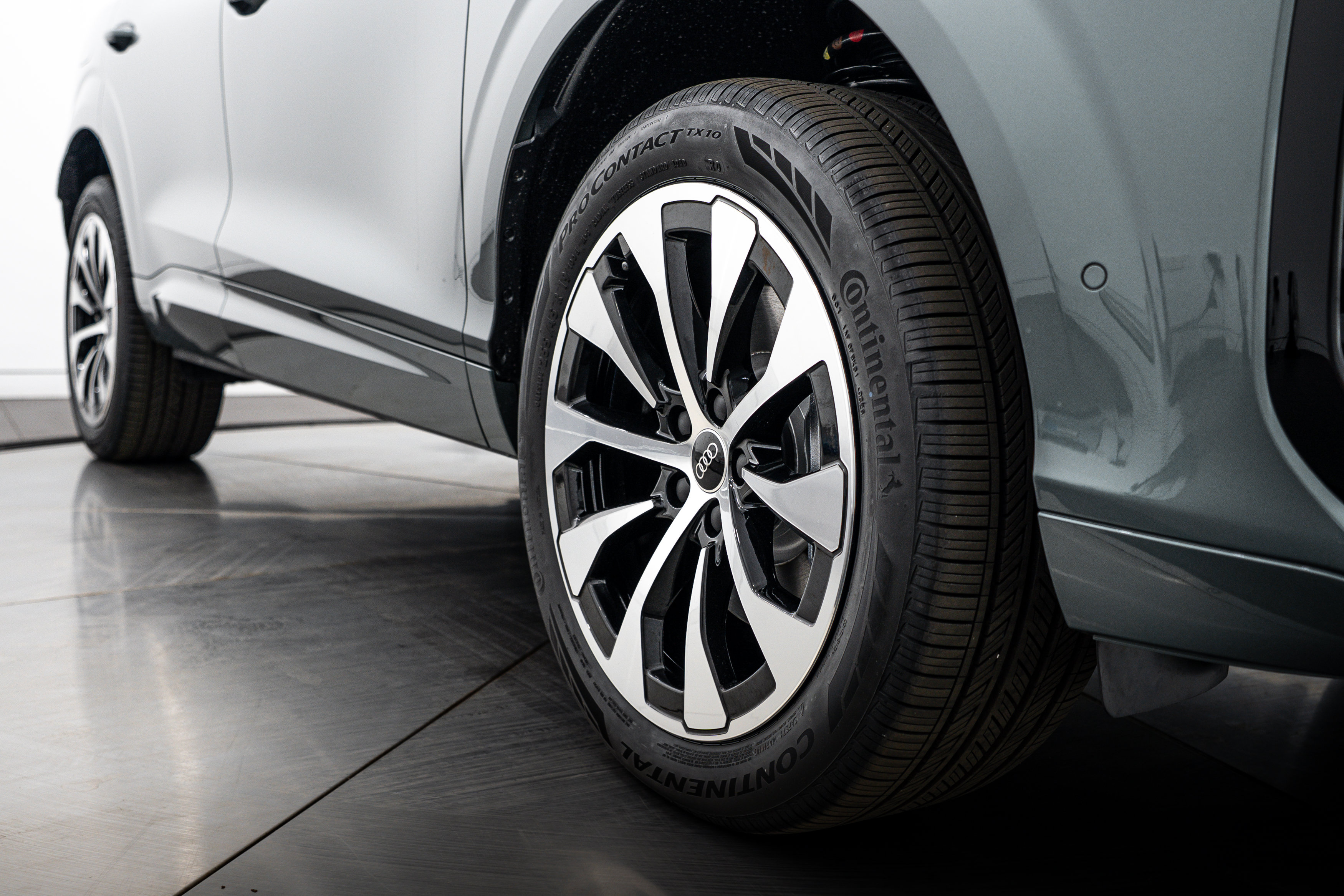 New 2026 Audi Q3 quattro 2.0T AWD/4WD image 20
