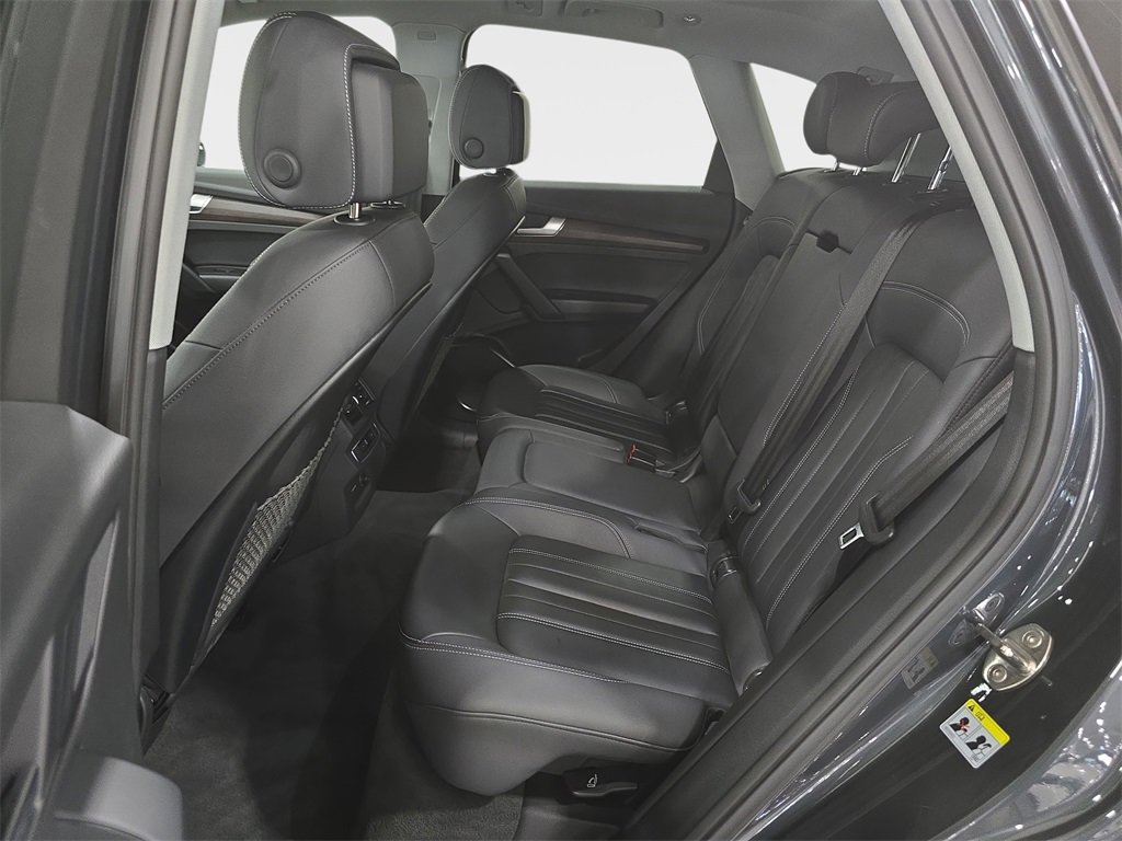 Certified 2023 Audi Q5 2.0T Premium w/ Convenience Package image 10