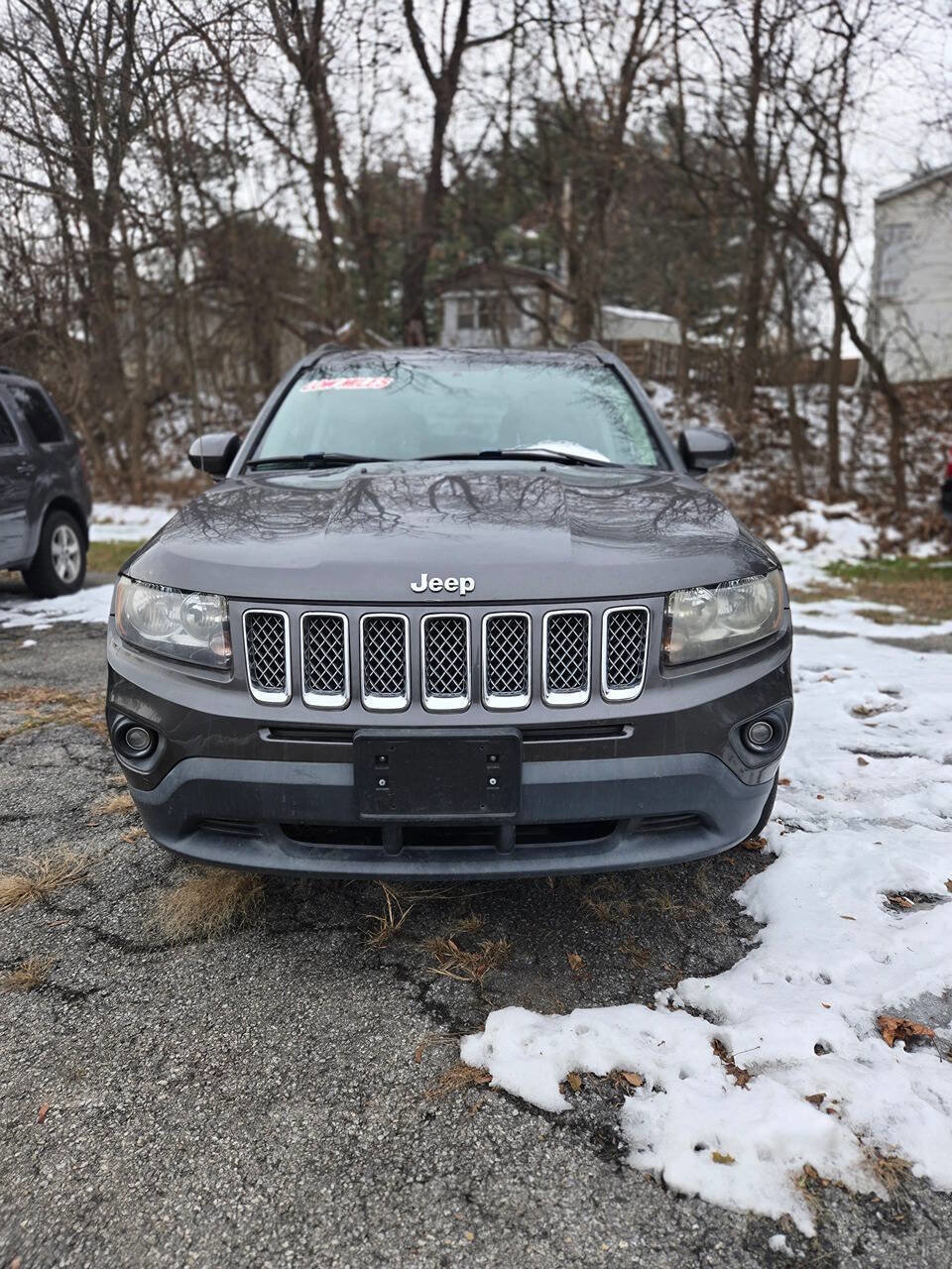 Used 2014 Jeep Compass Latitude AWD/4WD image 4