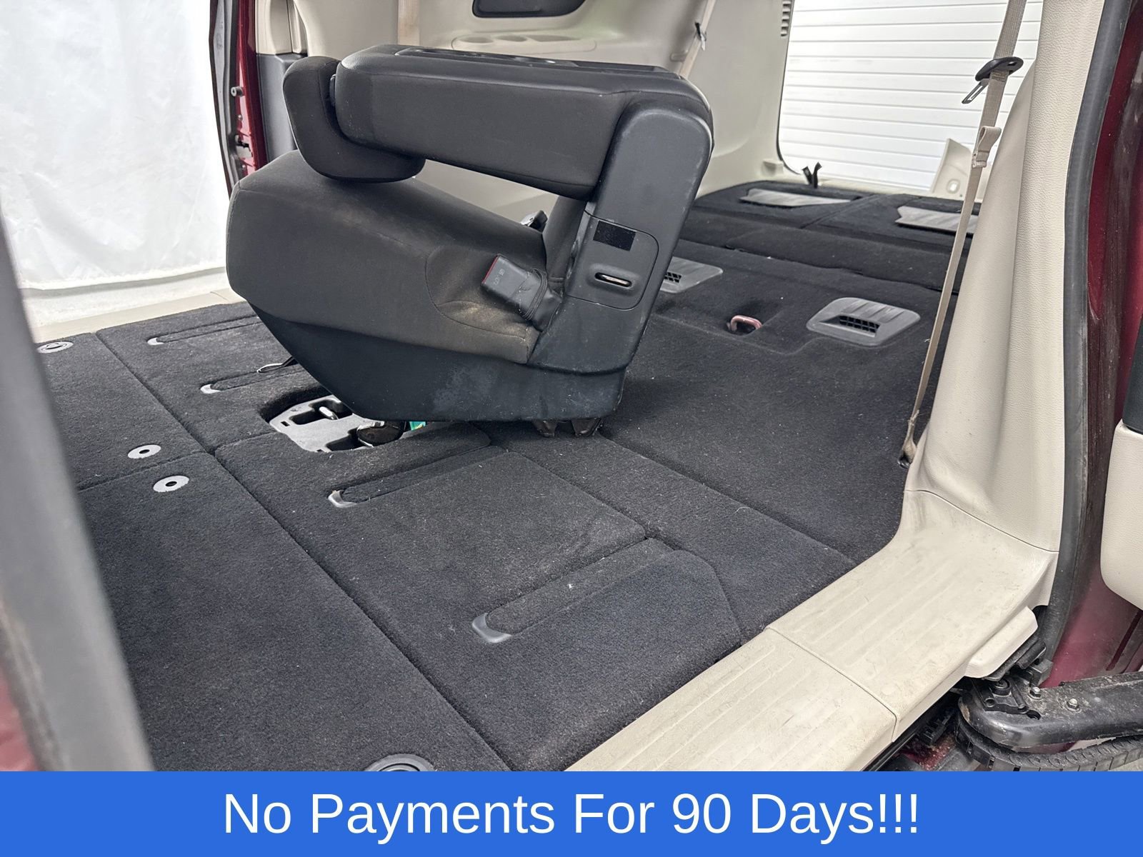 Used 2018 Chrysler Pacifica Touring Plus w/ Tire & Wheel Group image 40