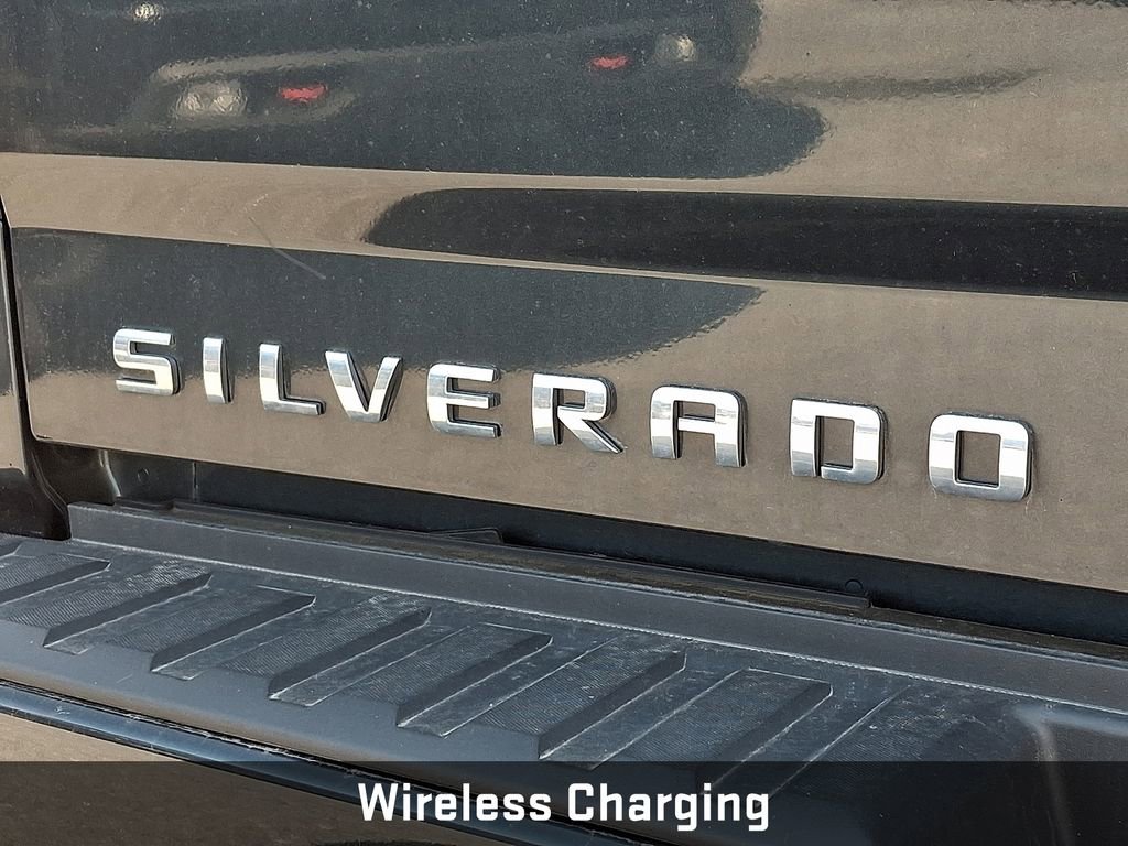 Used 2018 Chevrolet Silverado 1500 LT w/ All Star Edition AWD/4WD image 22