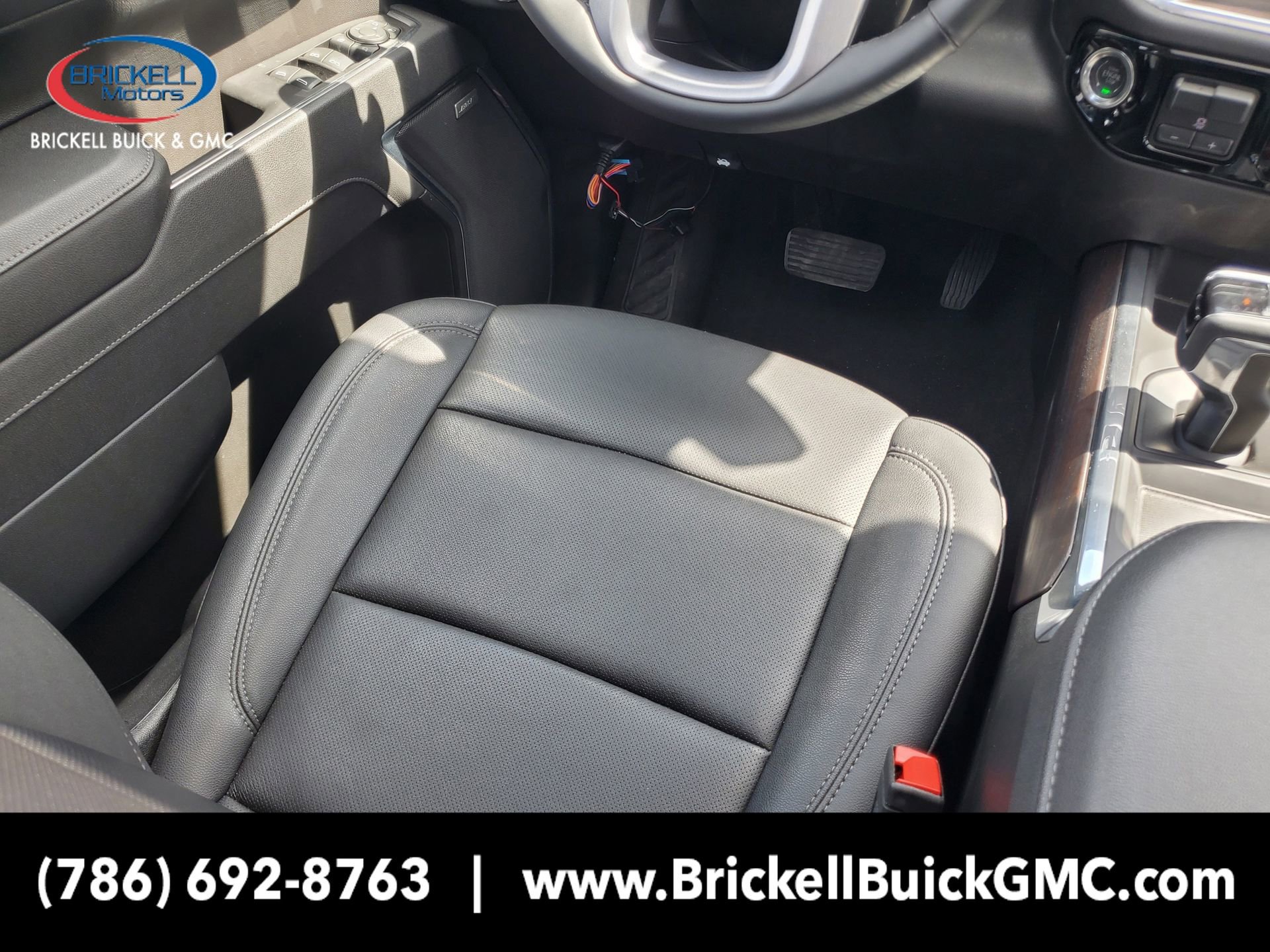 New 2025 GMC Sierra 1500 SLT w/ SLT Premium Plus Package image 14