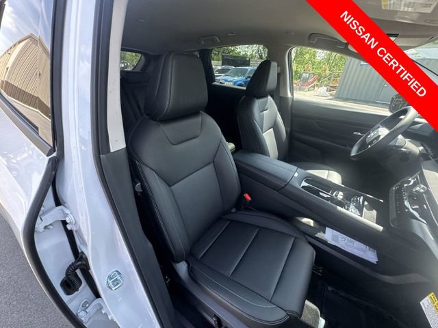 Certified 2025 Nissan Murano SV image 23