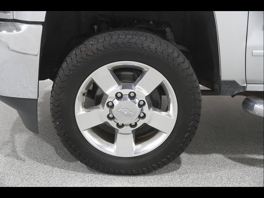 Used 2018 Chevrolet Silverado 2500 LT w/ All Star Edition AWD/4WD image 21