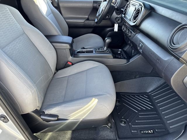 Used 2019 Toyota Tacoma SR image 24