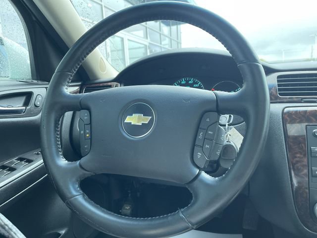 Used 2014 Chevrolet Impala LTZ FWD image 11