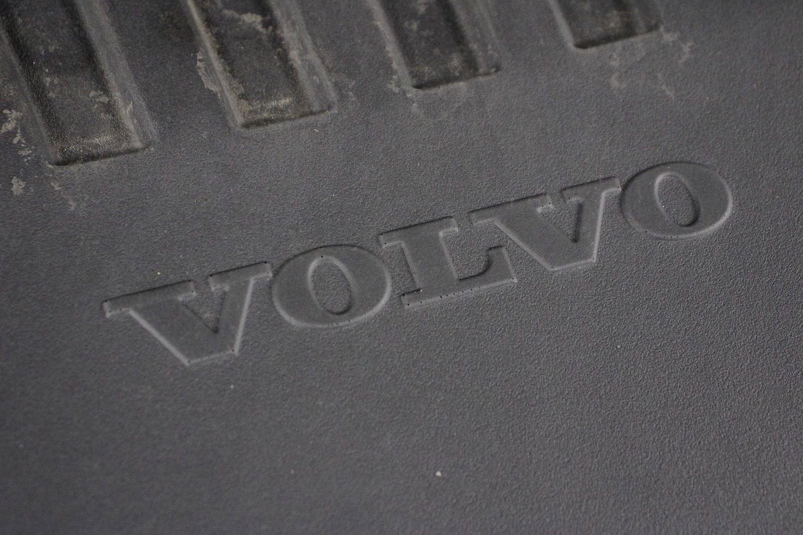 Certified 2023 Volvo S60 B5 Core w/ Climate Package image 25