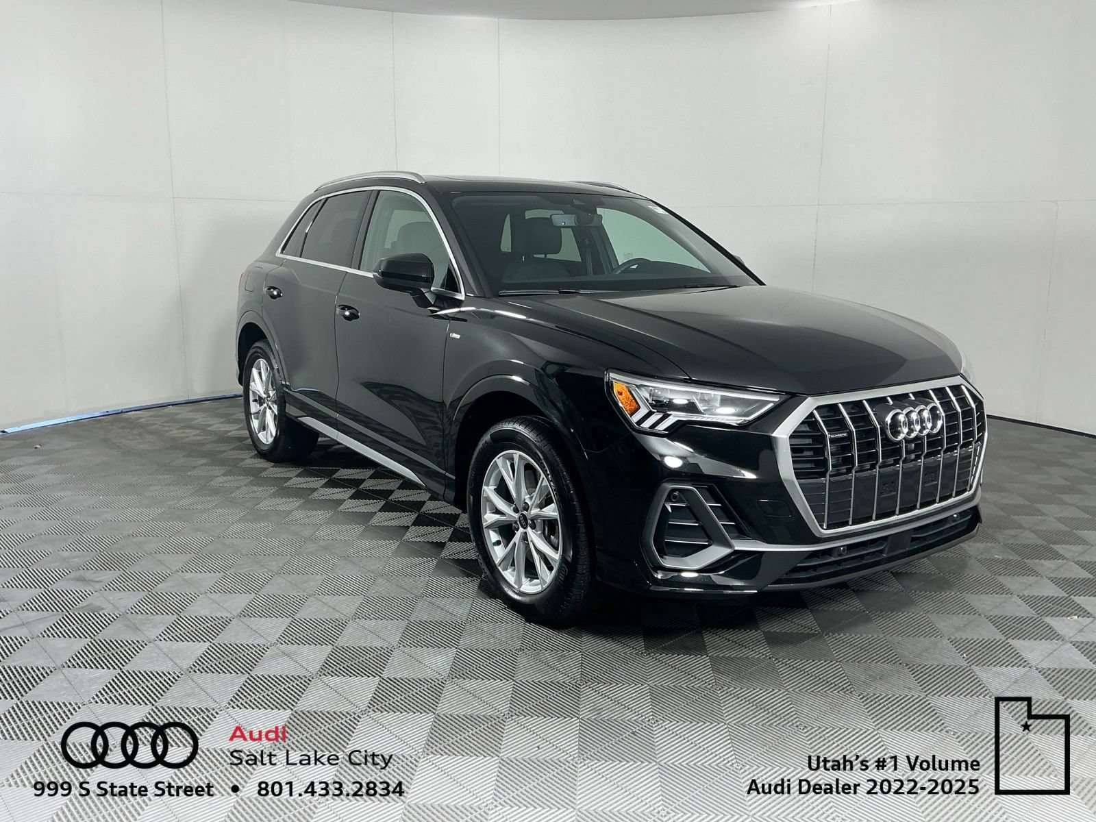 Used 2025 Audi Q3 2.0T Premium w/ Convenience Package