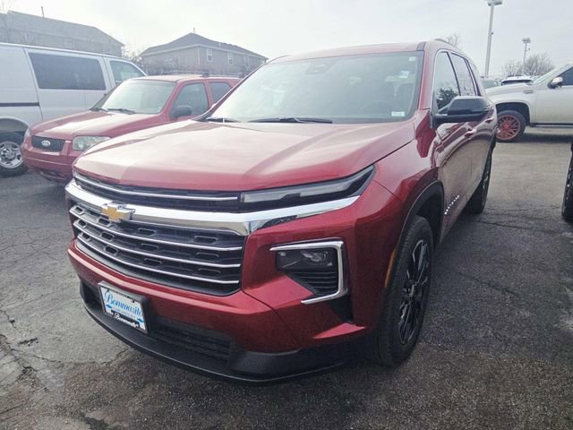 Used 2026 Chevrolet Traverse LT w/ Sun and Wheel Package image 4