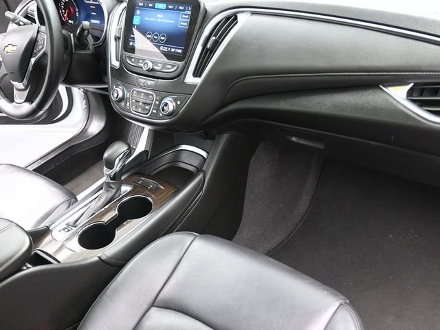 Used 2024 Chevrolet Malibu LT image 27