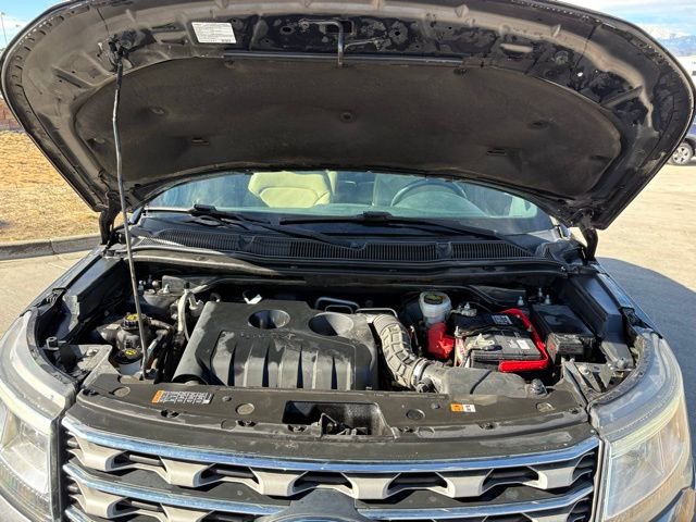 Used 2017 Ford Explorer XLT w/ Equipment Group 202A image 34