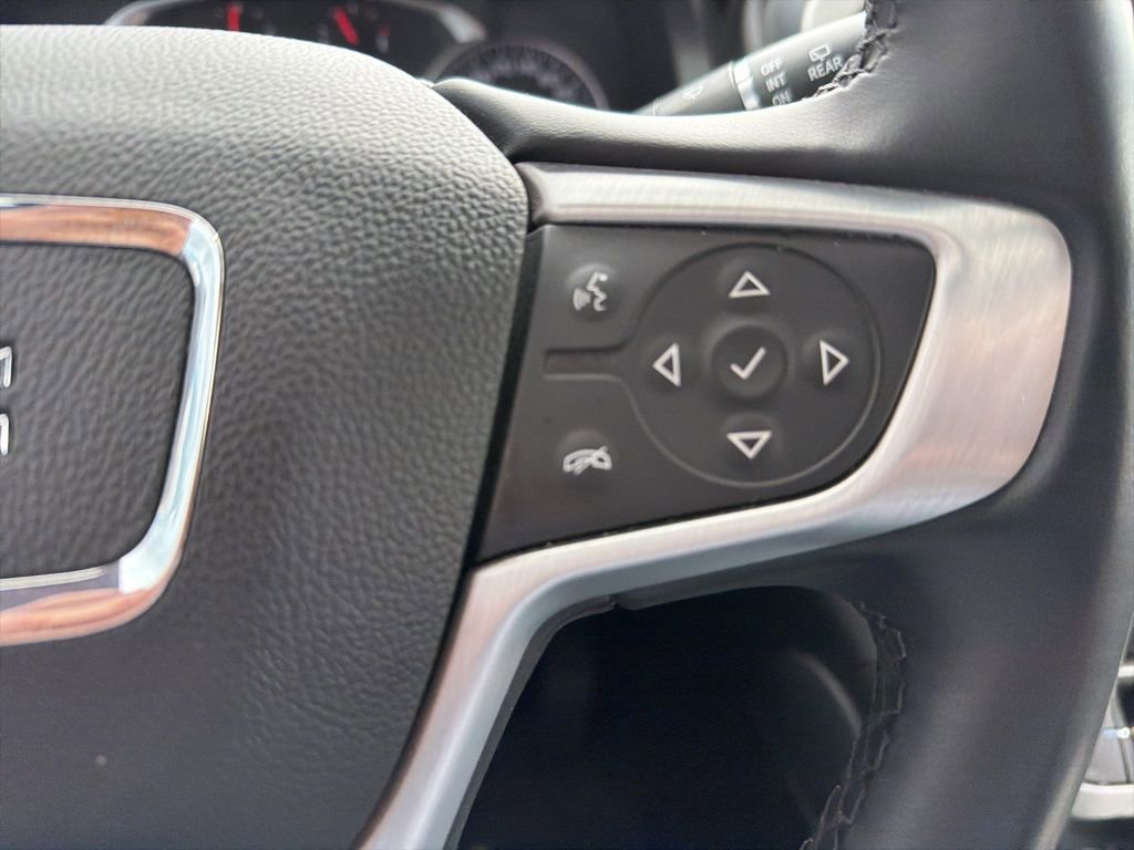 Used 2023 GMC Acadia SLT image 20